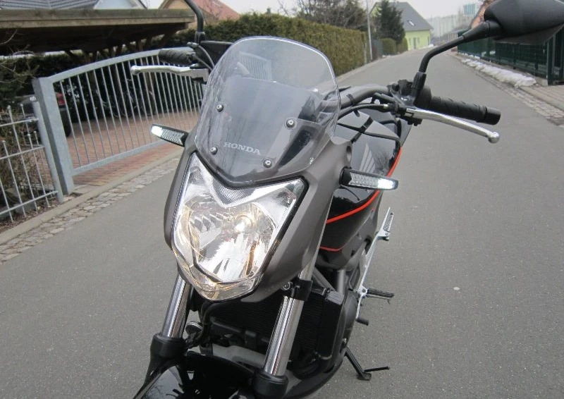 Umbgebautes Motorrad Honda NC700S Bild 3: Umbgebautes Motorrad Honda NC700S