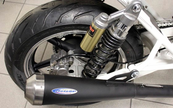 Umgebautes Motorrad Honda CB 750 Sevenfifty von Auto-und Motorradhaus Bürstadt GmbH - Bild 9 Umgebautes Motorrad Honda CB 750 Sevenfifty von Auto-und Motorradhaus Bürstadt GmbH - Bild 9