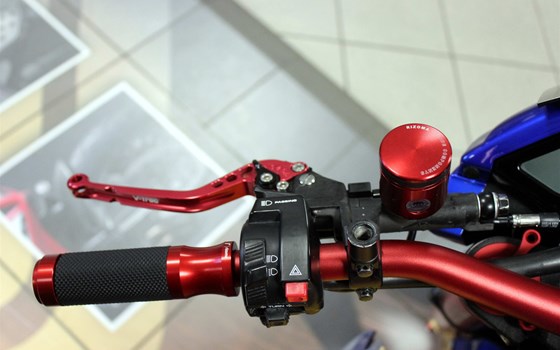 Umgebautes Motorrad Honda CB 1000 R von Auto-und Motorradhaus Bürstadt GmbH - Bild 7 Umgebautes Motorrad Honda CB 1000 R von Auto-und Motorradhaus Bürstadt GmbH - Bild 7