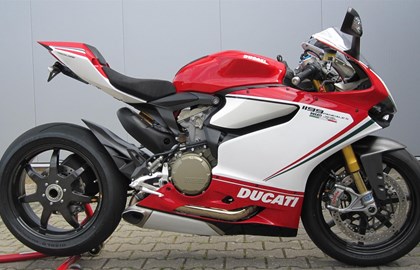 Ducati 1199 Panigale S Tricolore Custom Bike Ducati 1199 Panigale S Tricolore Custom Bike