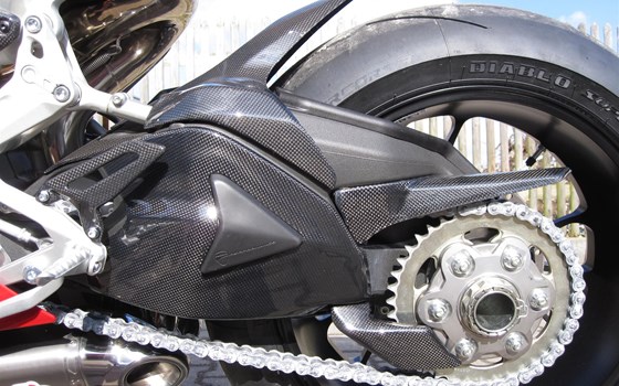 Umgebautes Motorrad Ducati 1199 Panigale R von Schilling IM Racing GmbH & Co. KG - Bild 4 Umgebautes Motorrad Ducati 1199 Panigale R von Schilling IM Racing GmbH & Co. KG - Bild 4
