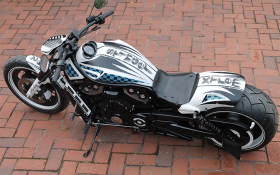 Umgebautes Motorrad Harley-Davidson Night Rod Special VRSCDX von X-Trem Custombikes - Bild 22 Umgebautes Motorrad Harley-Davidson Night Rod Special VRSCDX von X-Trem Custombikes - Bild 22