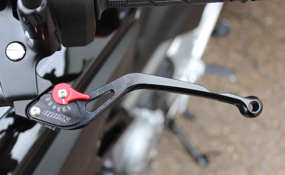 Umbgebautes Motorrad Honda NC700X Bild 2: Umbgebautes Motorrad Honda NC700X