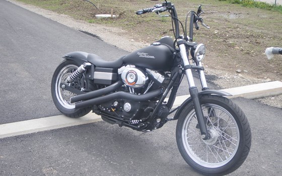 Umgebautes Motorrad Harley-Davidson Dyna Street Bob FXDB von Berni´s Biker Bude - Bild 2 Umgebautes Motorrad Harley-Davidson Dyna Street Bob FXDB von Berni´s Biker Bude - Bild 2