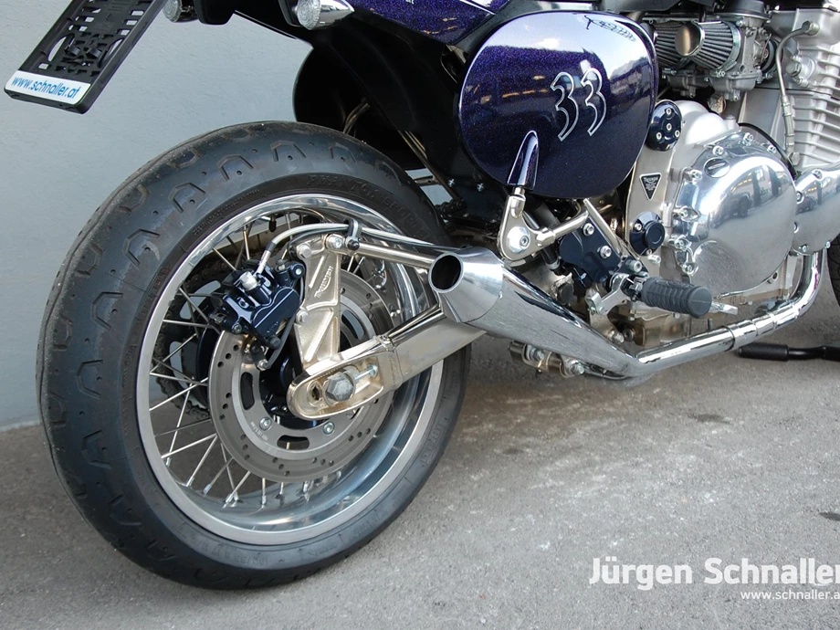 Umbgebautes Motorrad Triumph Thunderbird Sport Bild 9: Umbgebautes Motorrad Triumph Thunderbird Sport