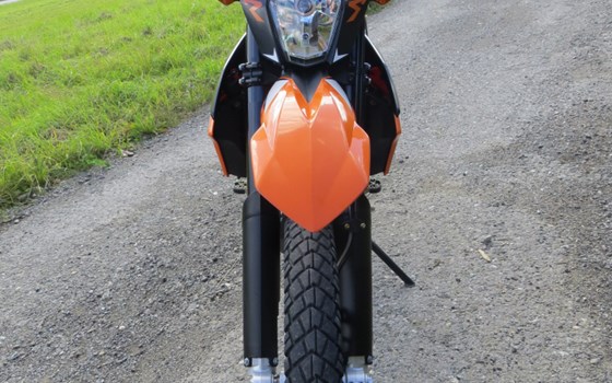 Umgebautes Motorrad KTM 690 Enduro R von WuPe - Bild 4 Umgebautes Motorrad KTM 690 Enduro R von WuPe - Bild 4