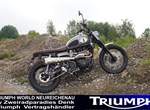 Umbgebautes Motorrad Triumph Scrambler