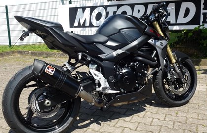 Suzuki GSR 750 Custom Bike Suzuki GSR 750 Custom Bike