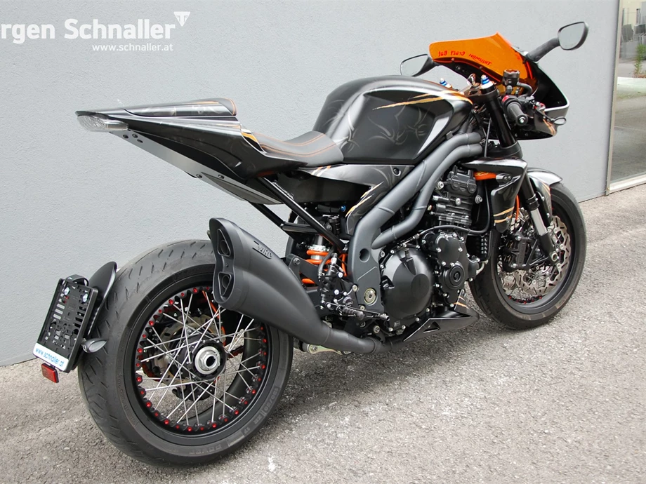 Umbgebautes Motorrad Triumph Speed Triple 1050 Bild 4: Umbgebautes Motorrad Triumph Speed Triple 1050