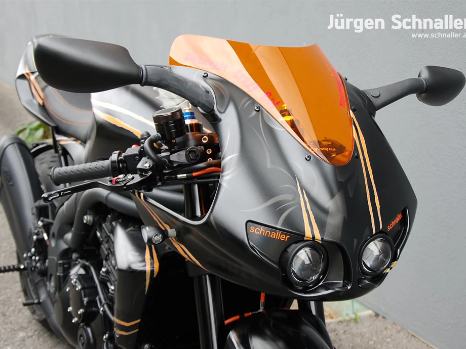 Umbgebautes Motorrad Triumph Speed Triple 1050 Bild 5: Umbgebautes Motorrad Triumph Speed Triple 1050