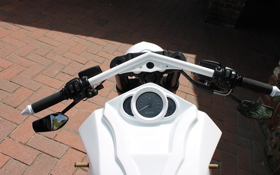 Umgebautes Motorrad Harley-Davidson Night Rod Special VRSCDX von X-Trem Custombikes - Bild 7 Umgebautes Motorrad Harley-Davidson Night Rod Special VRSCDX von X-Trem Custombikes - Bild 7