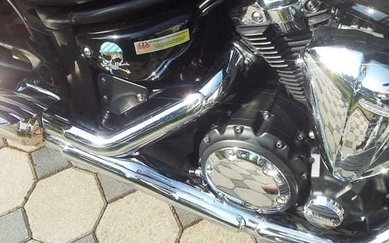 Umgebautes Motorrad Yamaha XVS 1300 A von ManEater - Bild 5 Umgebautes Motorrad Yamaha XVS 1300 A von ManEater - Bild 5