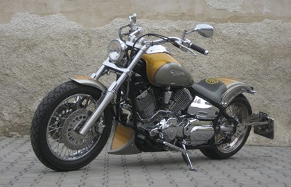 Yamaha XVS 1100 Drag Star Custom Bike Yamaha XVS 1100 Drag Star Custom Bike