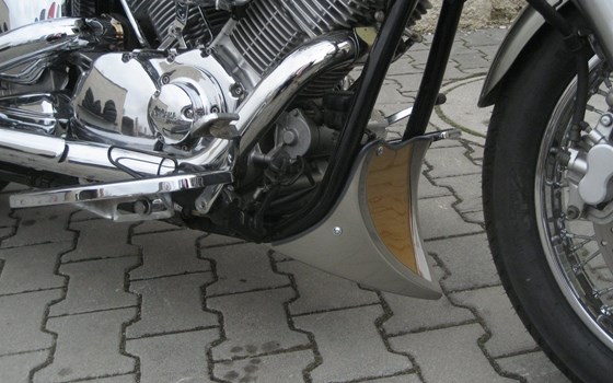 Umgebautes Motorrad Yamaha XVS 1100 Drag Star von WS-Motorradtechnik KG - Bild 6 Umgebautes Motorrad Yamaha XVS 1100 Drag Star von WS-Motorradtechnik KG - Bild 6