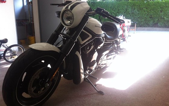 Umgebautes Motorrad Harley-Davidson Night Rod Special VRSCDX von repsol178 - Bild 3 Umgebautes Motorrad Harley-Davidson Night Rod Special VRSCDX von repsol178 - Bild 3