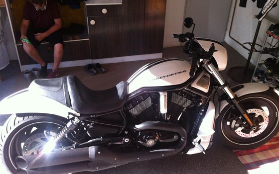 Umgebautes Motorrad Harley-Davidson Night Rod Special VRSCDX von repsol178 - Bild 6 Umgebautes Motorrad Harley-Davidson Night Rod Special VRSCDX von repsol178 - Bild 6