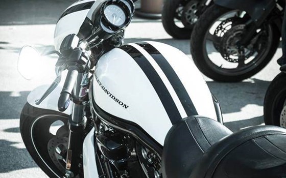 Umgebautes Motorrad Harley-Davidson Night Rod Special VRSCDX von repsol178 - Bild 8 Umgebautes Motorrad Harley-Davidson Night Rod Special VRSCDX von repsol178 - Bild 8