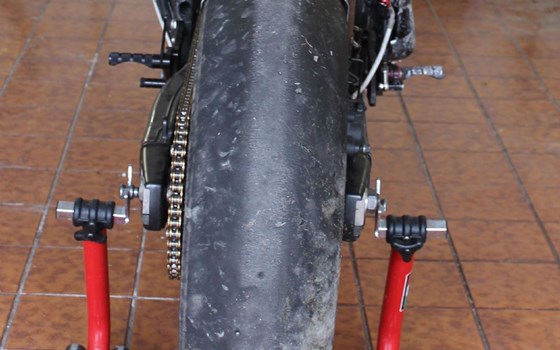 Umgebautes Motorrad Yamaha R1 von huz85 - Bild 3