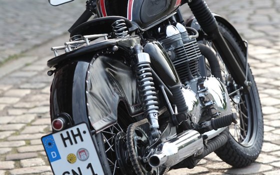 Umgebautes Motorrad Triumph Bonneville von Q-Bike Technik GmbH - Bild 6 Umgebautes Motorrad Triumph Bonneville von Q-Bike Technik GmbH - Bild 6