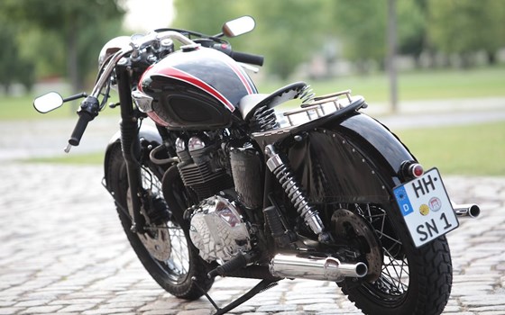 Umgebautes Motorrad Triumph Bonneville von Q-Bike Technik GmbH - Bild 8 Umgebautes Motorrad Triumph Bonneville von Q-Bike Technik GmbH - Bild 8