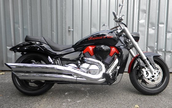 Umgebautes Motorrad Suzuki VZR 1800 von Mansour Motorradtechnik - Bild 1 Umgebautes Motorrad Suzuki VZR 1800 von Mansour Motorradtechnik - Bild 1