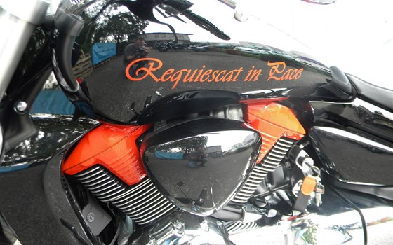 Umgebautes Motorrad Suzuki VZR 1800 von Mansour Motorradtechnik - Bild 6 Umgebautes Motorrad Suzuki VZR 1800 von Mansour Motorradtechnik - Bild 6