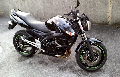 Suzuki GSR 600 Custom Bike Suzuki GSR 600 Custom Bike