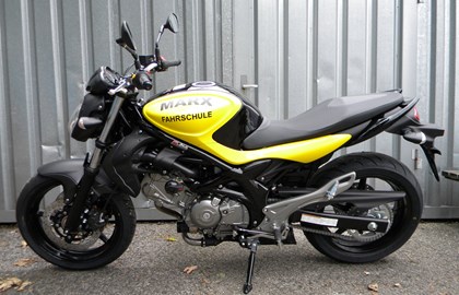 Suzuki SFV 650 Gladius Custom Bike Suzuki SFV 650 Gladius Custom Bike