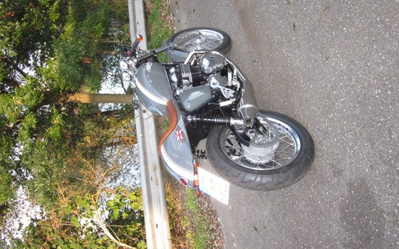 Umgebautes Motorrad Triumph Thruxton von Q-Bike Technik GmbH - Bild 8 Umgebautes Motorrad Triumph Thruxton von Q-Bike Technik GmbH - Bild 8