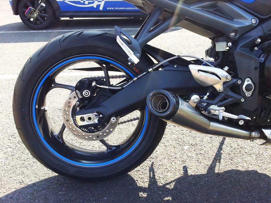 Umbgebautes Motorrad Triumph Street Triple Bild 9: Umbgebautes Motorrad Triumph Street Triple