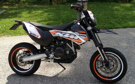 Umgebautes Motorrad KTM 690 SMC von thoffy - Bild 1 Umgebautes Motorrad KTM 690 SMC von thoffy - Bild 1