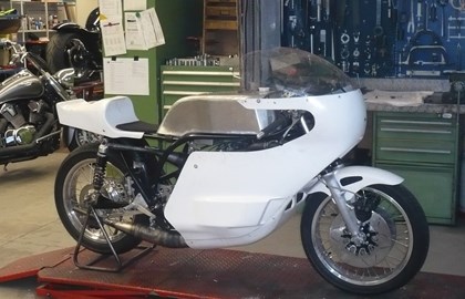 Suzuki GT 750 Custom Bike Suzuki GT 750 Custom Bike
