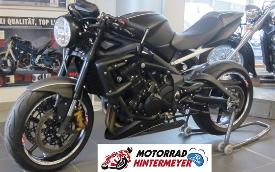 Umgebautes Motorrad Triumph Street Triple 675 R von Motorrad Hintermeyer GmbH - Bild 1 Umgebautes Motorrad Triumph Street Triple 675 R von Motorrad Hintermeyer GmbH - Bild 1