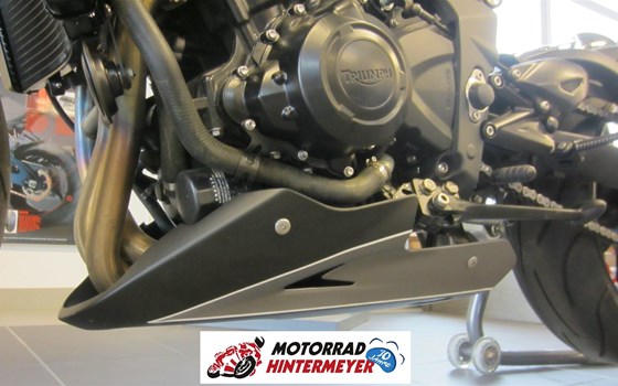 Umgebautes Motorrad Triumph Street Triple 675 R von Motorrad Hintermeyer GmbH - Bild 4 Umgebautes Motorrad Triumph Street Triple 675 R von Motorrad Hintermeyer GmbH - Bild 4