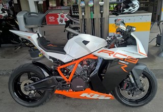KTM 1190 RC8 R KTM 1190 RC8 R