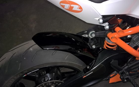 Umgebautes Motorrad KTM 1190 RC8 R von markbika - Bild 7 Umgebautes Motorrad KTM 1190 RC8 R von markbika - Bild 7