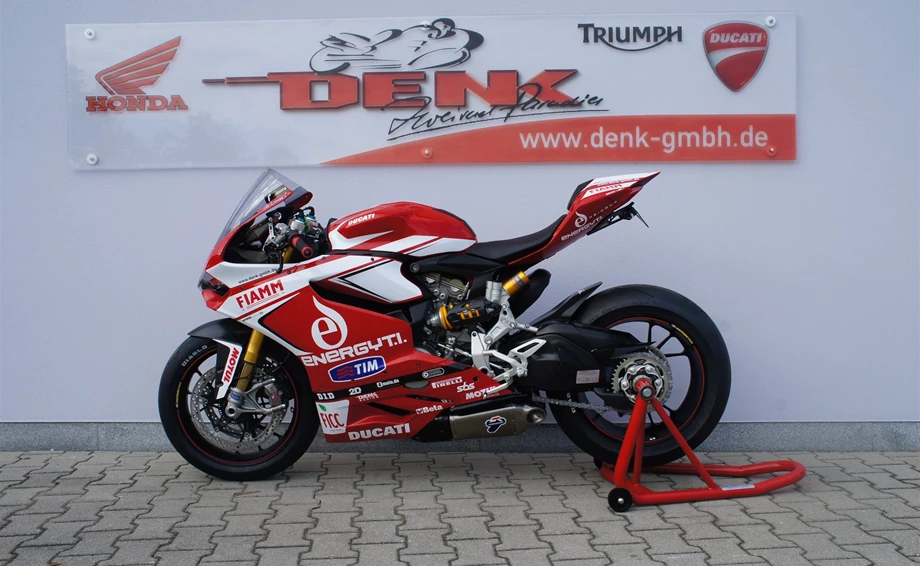 Umbgebautes Motorrad Ducati 1199 Panigale S Bild 6: Umbgebautes Motorrad Ducati 1199 Panigale S