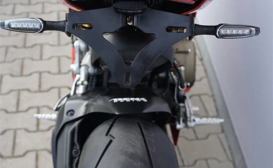 Umbgebautes Motorrad Ducati 1199 Panigale S Bild 7: Umbgebautes Motorrad Ducati 1199 Panigale S