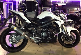 Suzuki GSR 750 Suzuki GSR 750