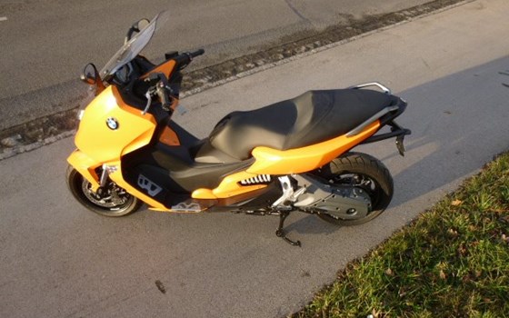 Umgebautes Motorrad BMW C 600 Sport von Motorradsport Feil GmbH - Bild 4 Umgebautes Motorrad BMW C 600 Sport von Motorradsport Feil GmbH - Bild 4