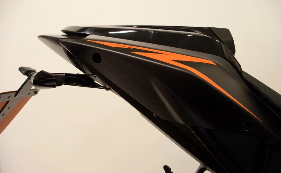 Umbgebautes Motorrad KTM 1290 Super Duke R Bild 3: Umbgebautes Motorrad KTM 1290 Super Duke R