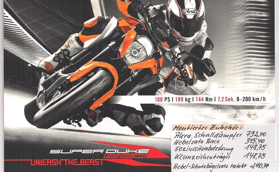 Umbgebautes Motorrad KTM 1290 Super Duke R Bild 8: Umbgebautes Motorrad KTM 1290 Super Duke R