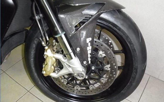 Umgebautes Motorrad MV Agusta Brutale 800 von A.T.T.-Tiedemann-Motorräder e.Kfm - Bild 3 Umgebautes Motorrad MV Agusta Brutale 800 von A.T.T.-Tiedemann-Motorräder e.Kfm - Bild 3