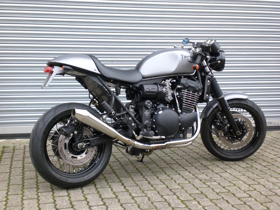 Umbgebautes Motorrad Triumph Thunderbird Storm Bild 4: Umbgebautes Motorrad Triumph Thunderbird Storm