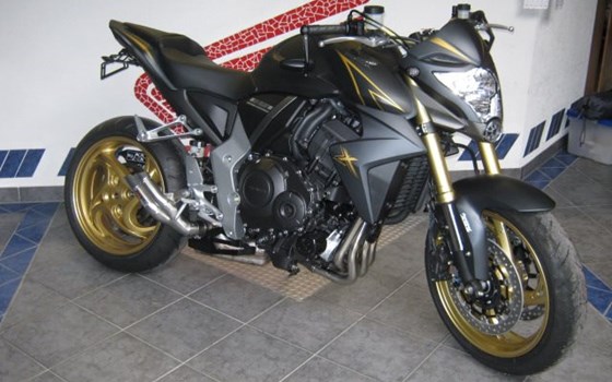 Umgebautes Motorrad Honda CB 1000 R von Motorrad Kreiselmeyer GmbH - Bild 2 Umgebautes Motorrad Honda CB 1000 R von Motorrad Kreiselmeyer GmbH - Bild 2