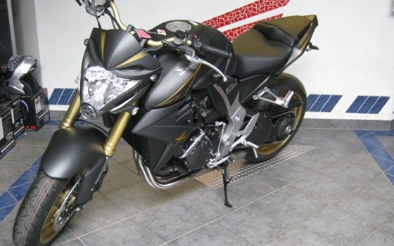 Umgebautes Motorrad Honda CB 1000 R von Motorrad Kreiselmeyer GmbH - Bild 5 Umgebautes Motorrad Honda CB 1000 R von Motorrad Kreiselmeyer GmbH - Bild 5