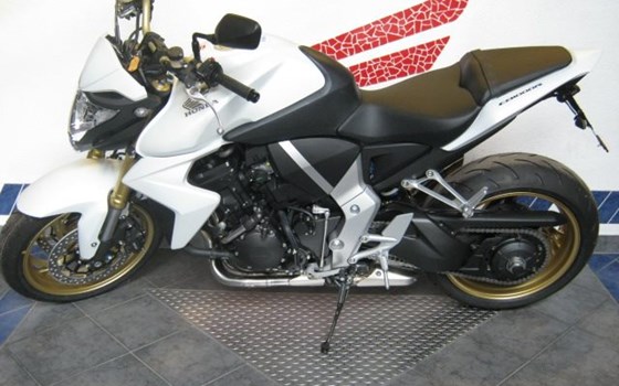 Umgebautes Motorrad Honda CB 1000 R von Motorrad Kreiselmeyer GmbH - Bild 10 Umgebautes Motorrad Honda CB 1000 R von Motorrad Kreiselmeyer GmbH - Bild 10