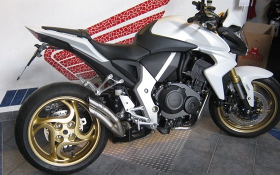 Umgebautes Motorrad Honda CB 1000 R von Motorrad Kreiselmeyer GmbH - Bild 2 Umgebautes Motorrad Honda CB 1000 R von Motorrad Kreiselmeyer GmbH - Bild 2