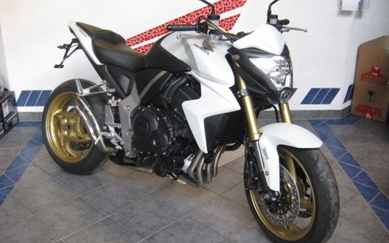 Umgebautes Motorrad Honda CB 1000 R von Motorrad Kreiselmeyer GmbH - Bild 3 Umgebautes Motorrad Honda CB 1000 R von Motorrad Kreiselmeyer GmbH - Bild 3
