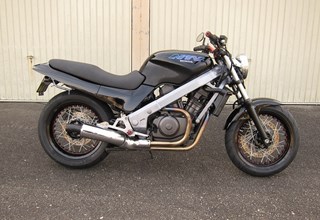 Honda NTV 650 Revere